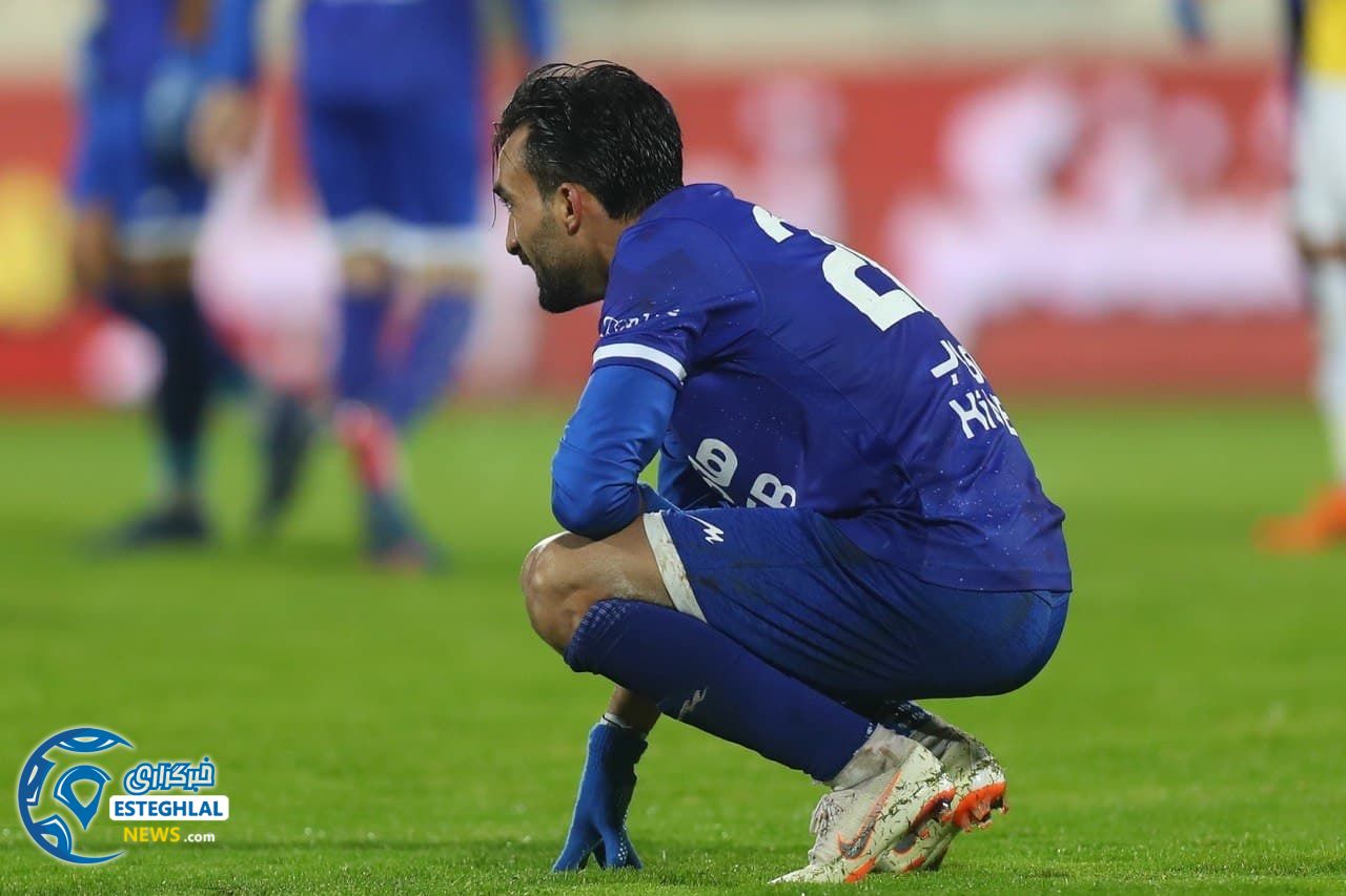 دیدار استقلال و نفت آبادان