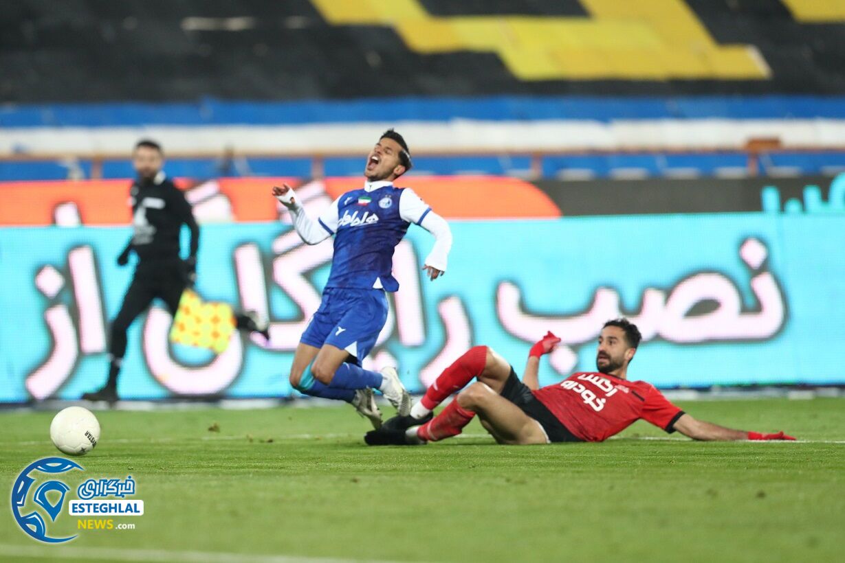 استقلال 2-1 تراکتور 