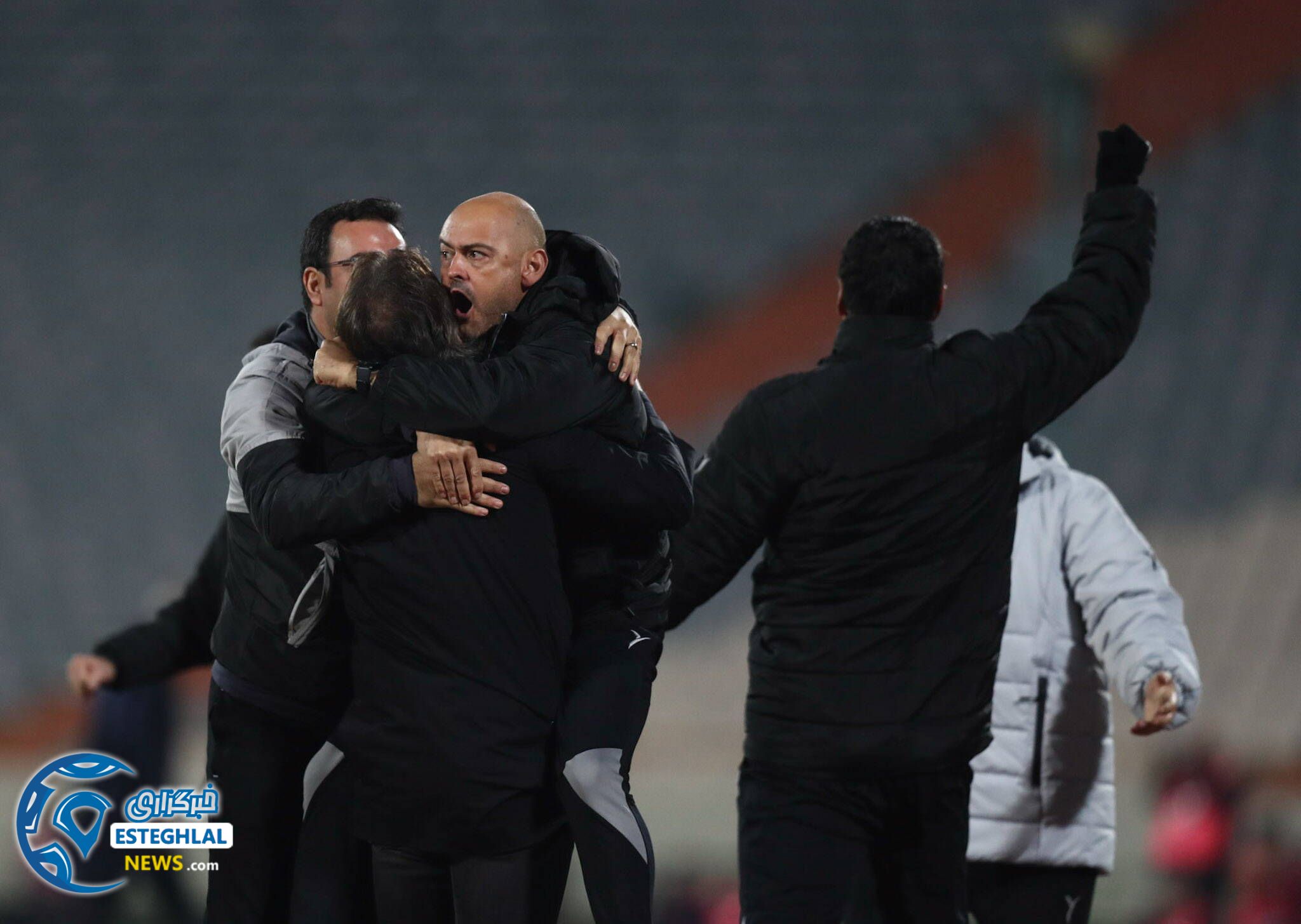 استقلال ۲-۲ پرسپولیس