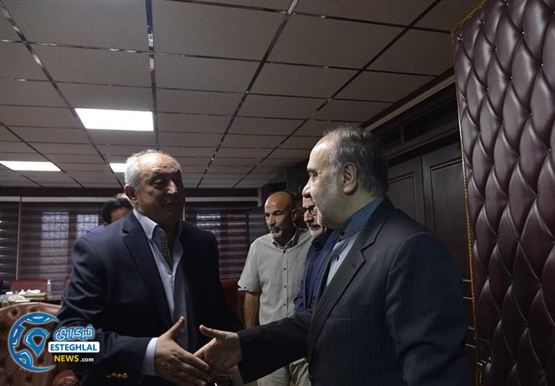 دیدار پیشکسوتان استقلال و وزیر ورزش