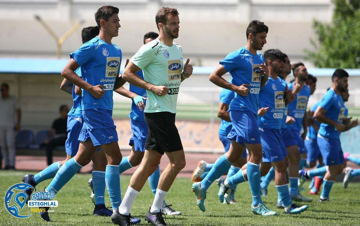 تمرین استقلال