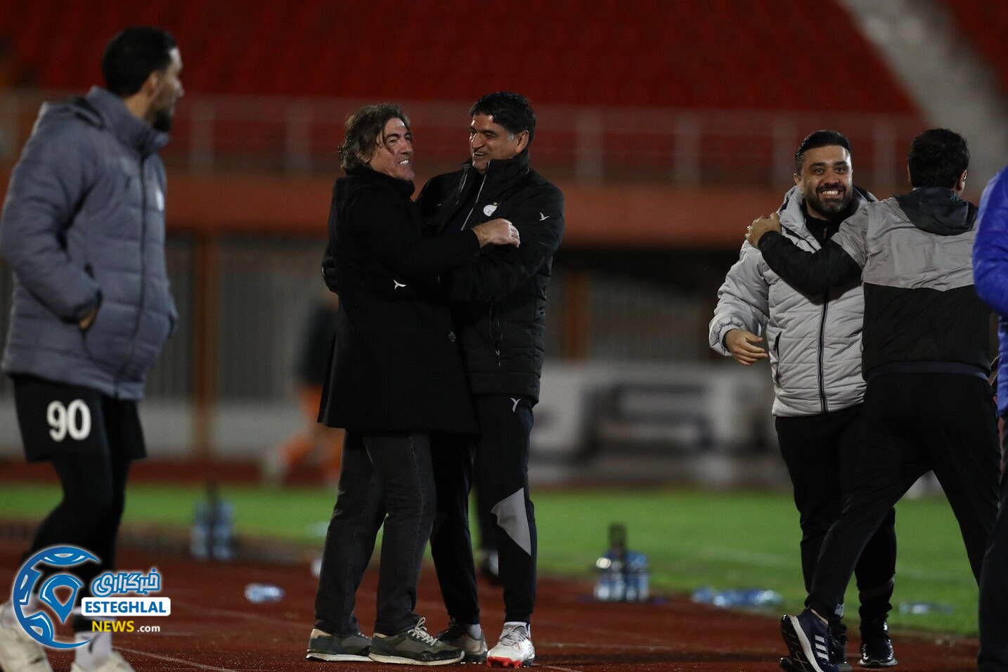 مس کرمان 2-3 استقلال