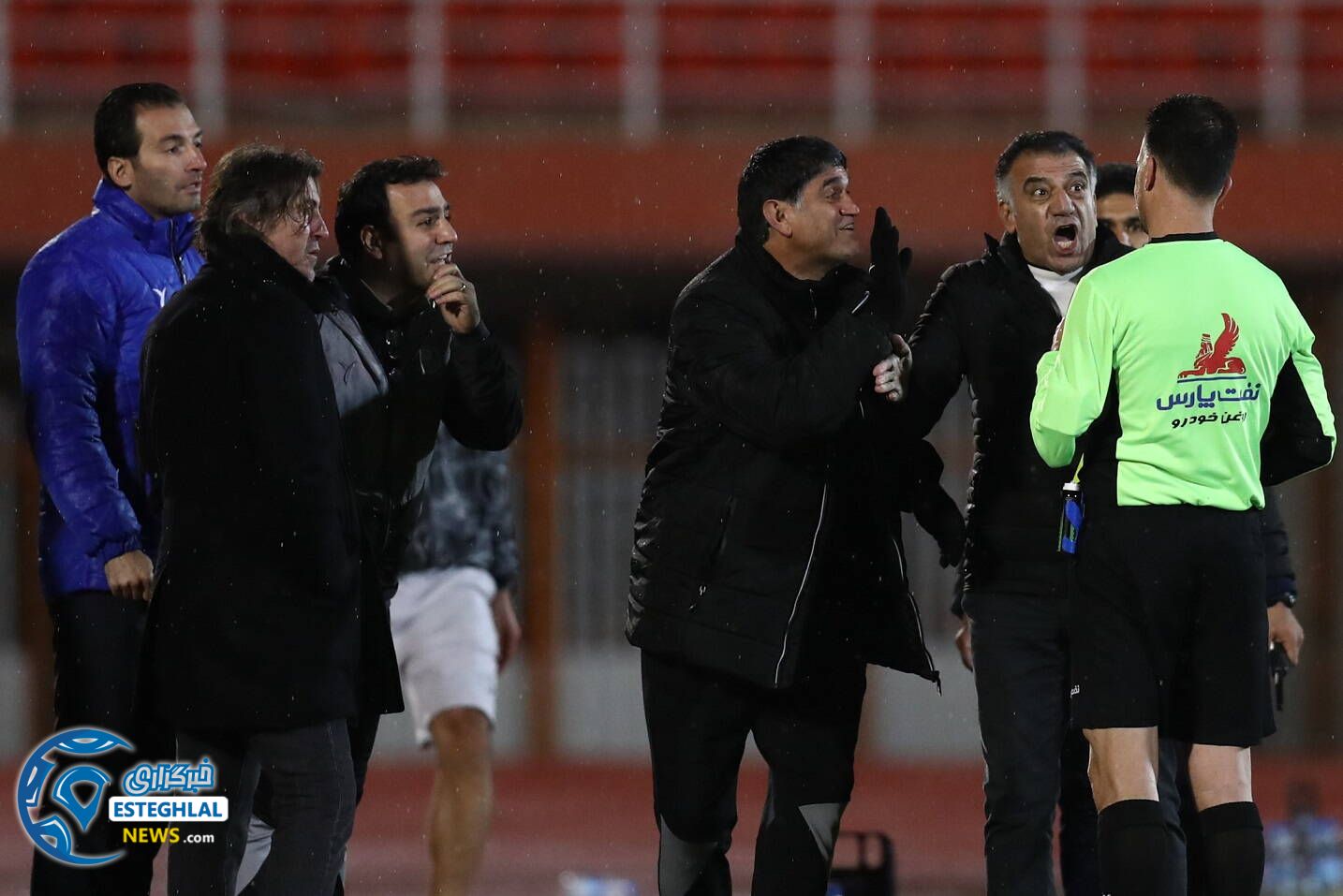 مس کرمان 2-3 استقلال