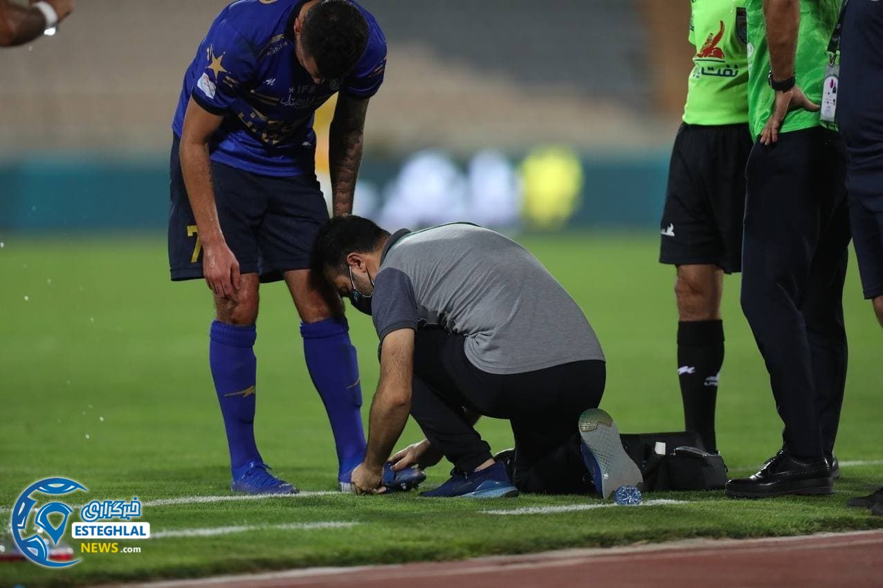 حواشی دیدار استقلال و گل گهر