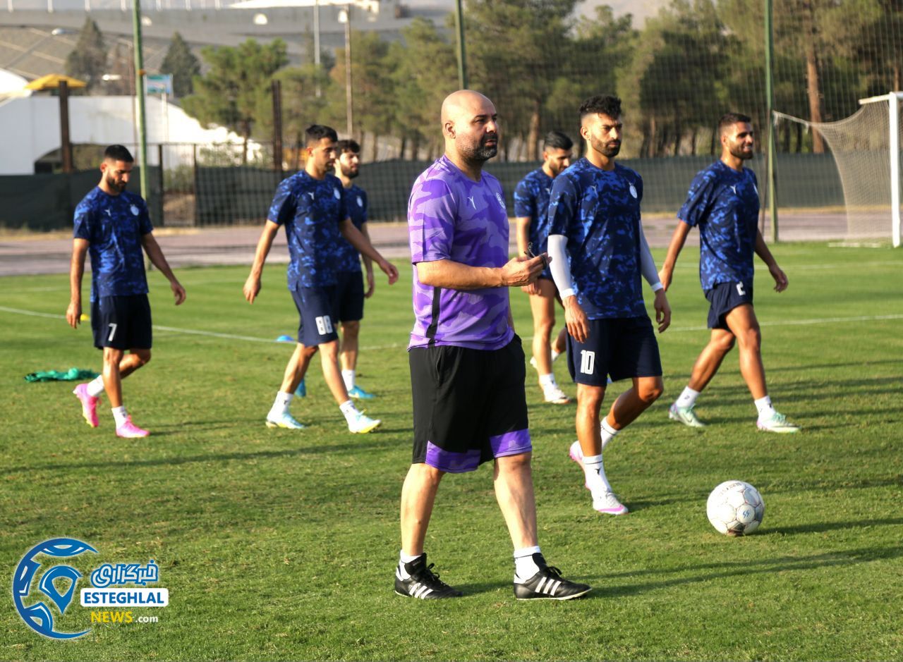 تمرین استقلال