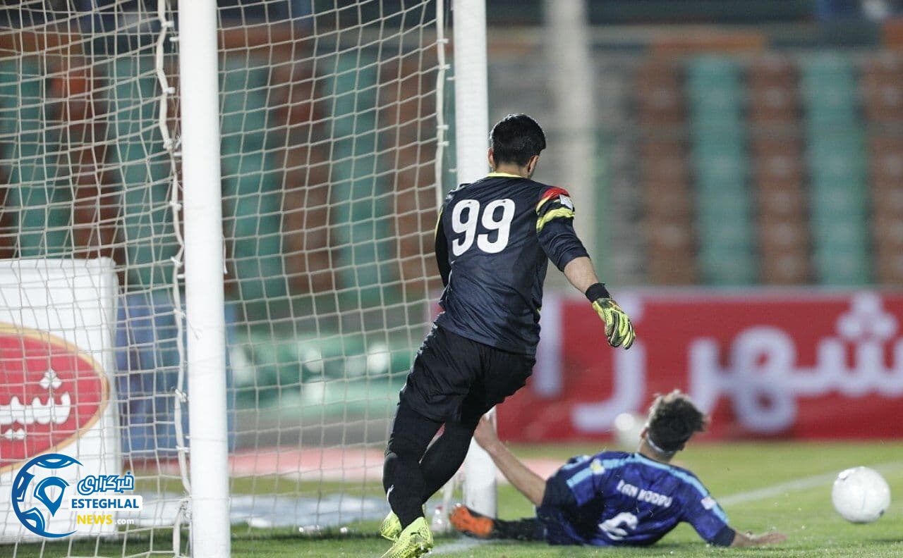 پیکان 1-2 استقلال