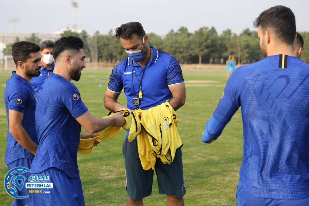 تمرین استقلال