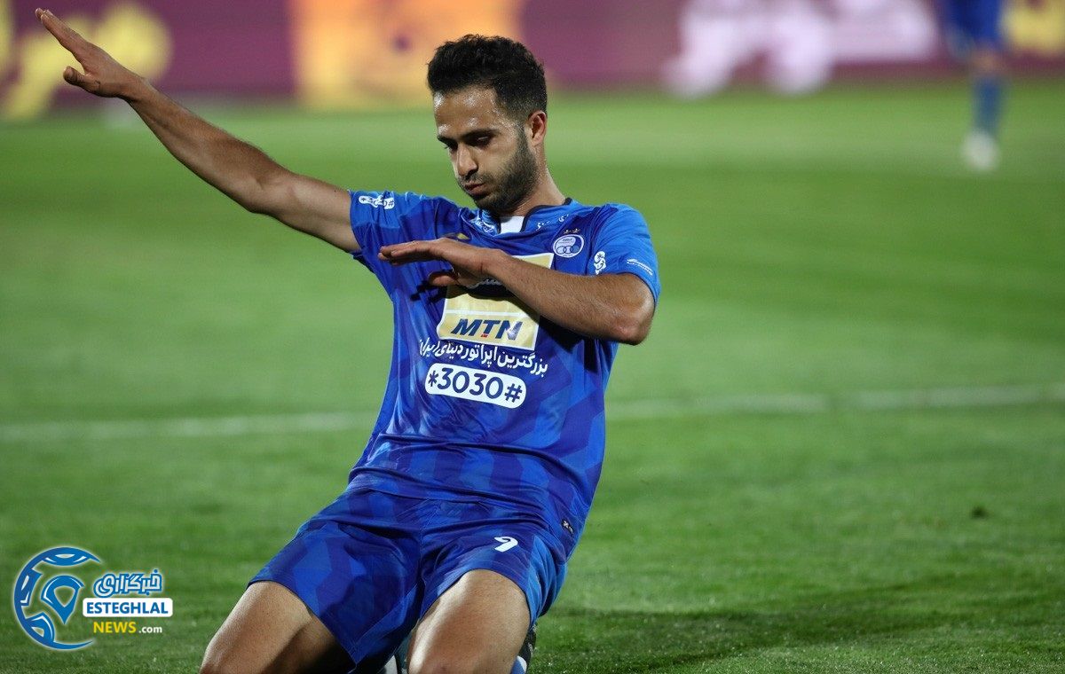 دیدار استقلال و مشکی پوشان خراسان