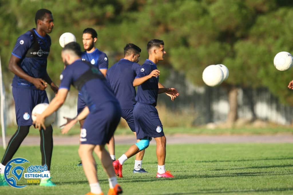 تمرین استقلال