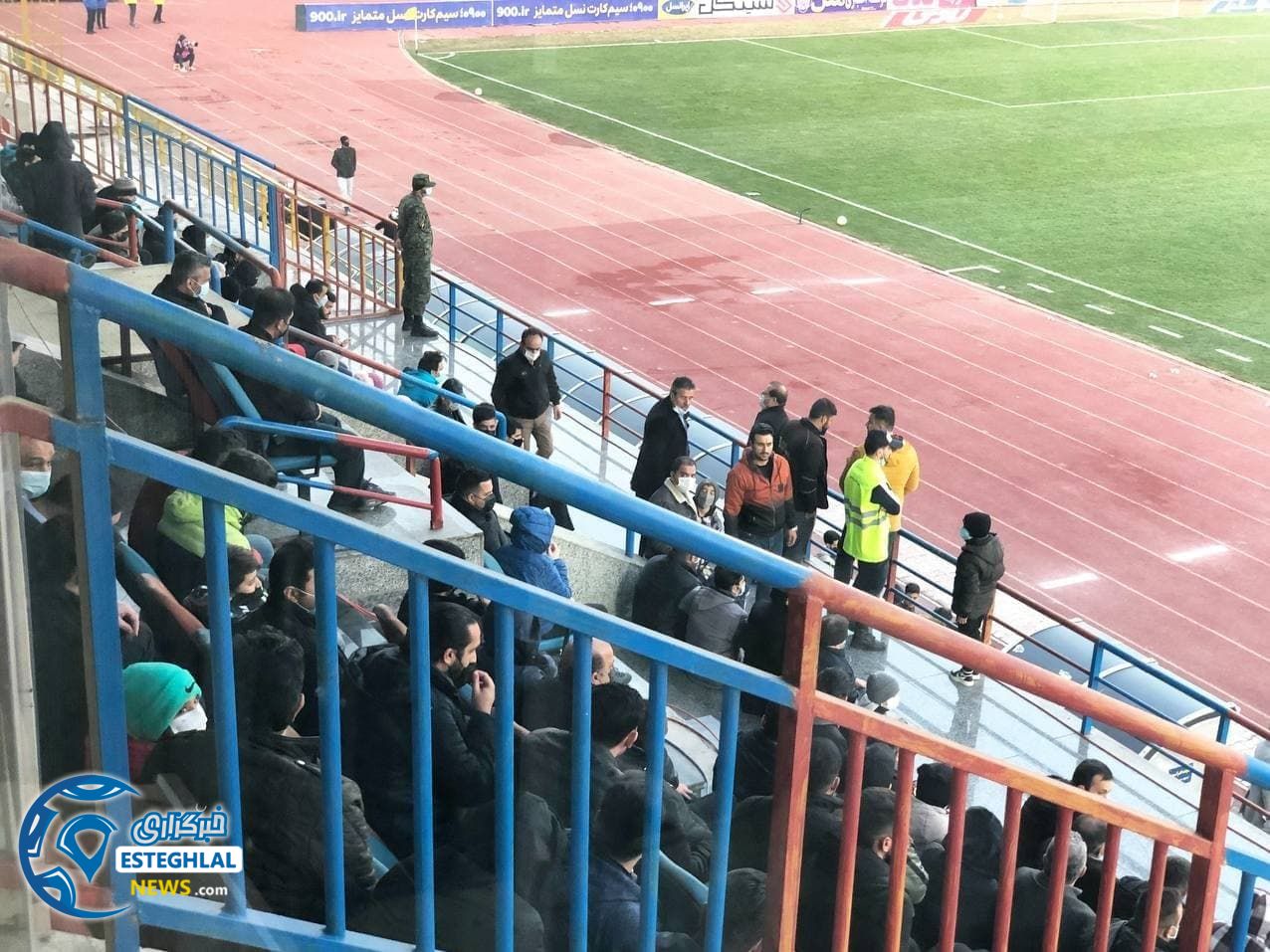 حواشی دیدار هوادار و استقلال