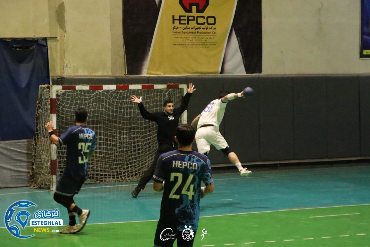 تیم هندبال استقلال کازرون