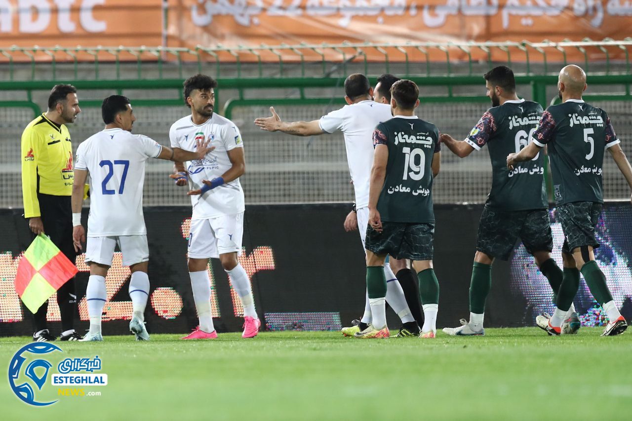 ذوب آهن 1-1 استقلال