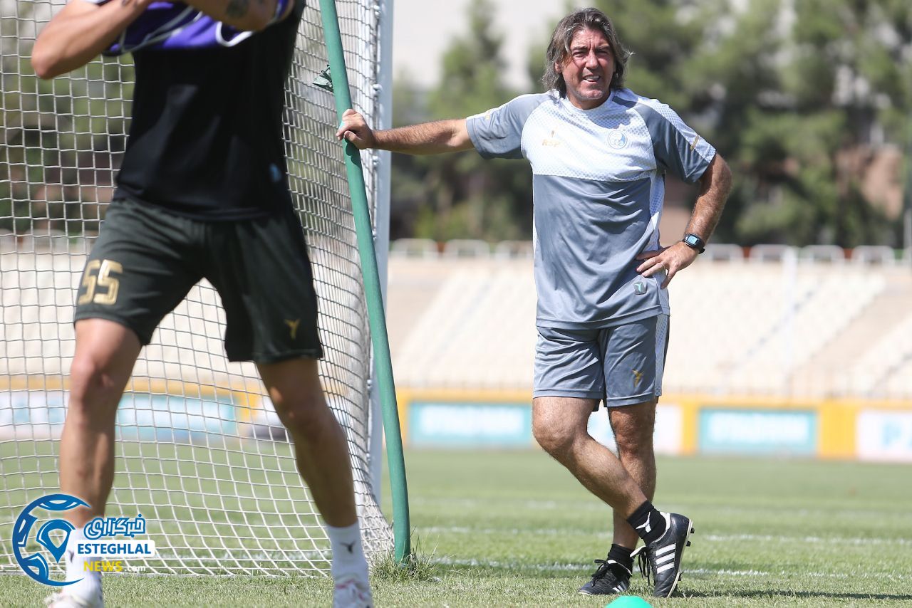 تمرین استقلال