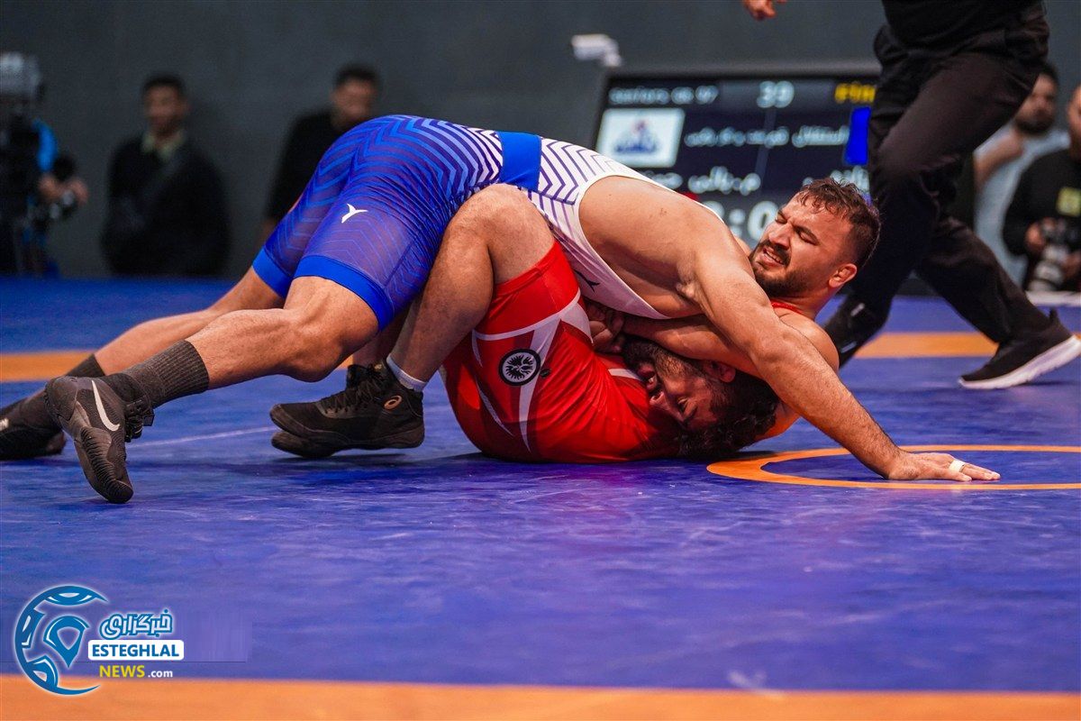 تیم کشتی فرنگی استقلال قم