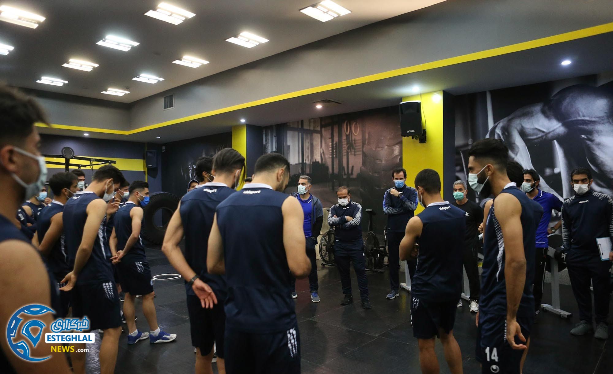 تمرین وزنه استقلال