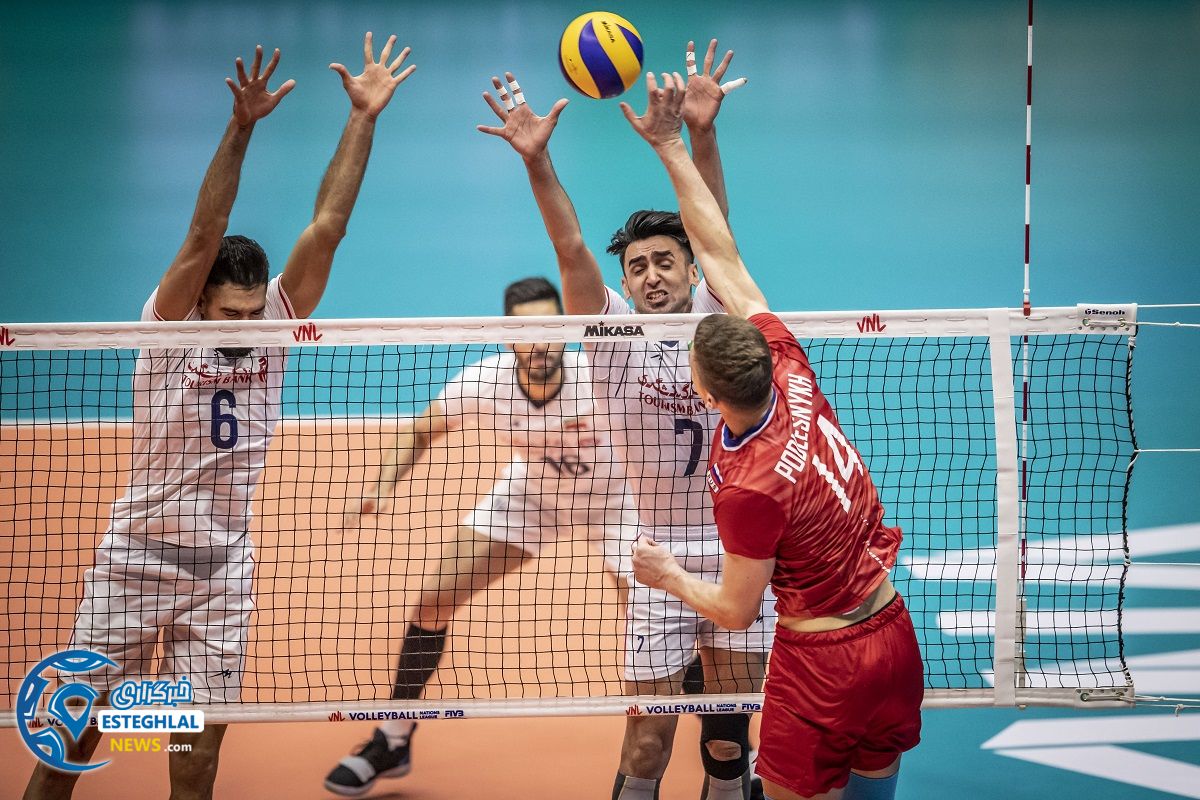 دیدار تیم های ملی والیبال ایران و روسیه