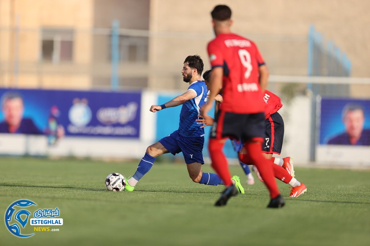 دیدار دوستانه استقلال و صالحین