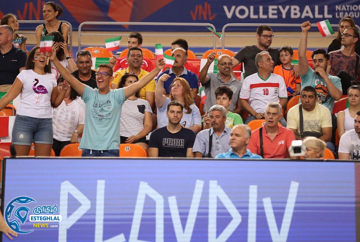 دیدار تیم های ملی والیبال ایران و صربستان