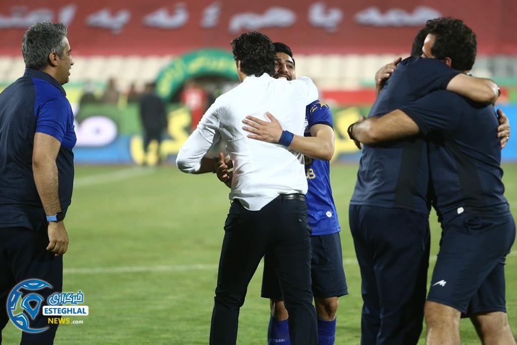  پرسپولیس 0(3)-(4)0 استقلال