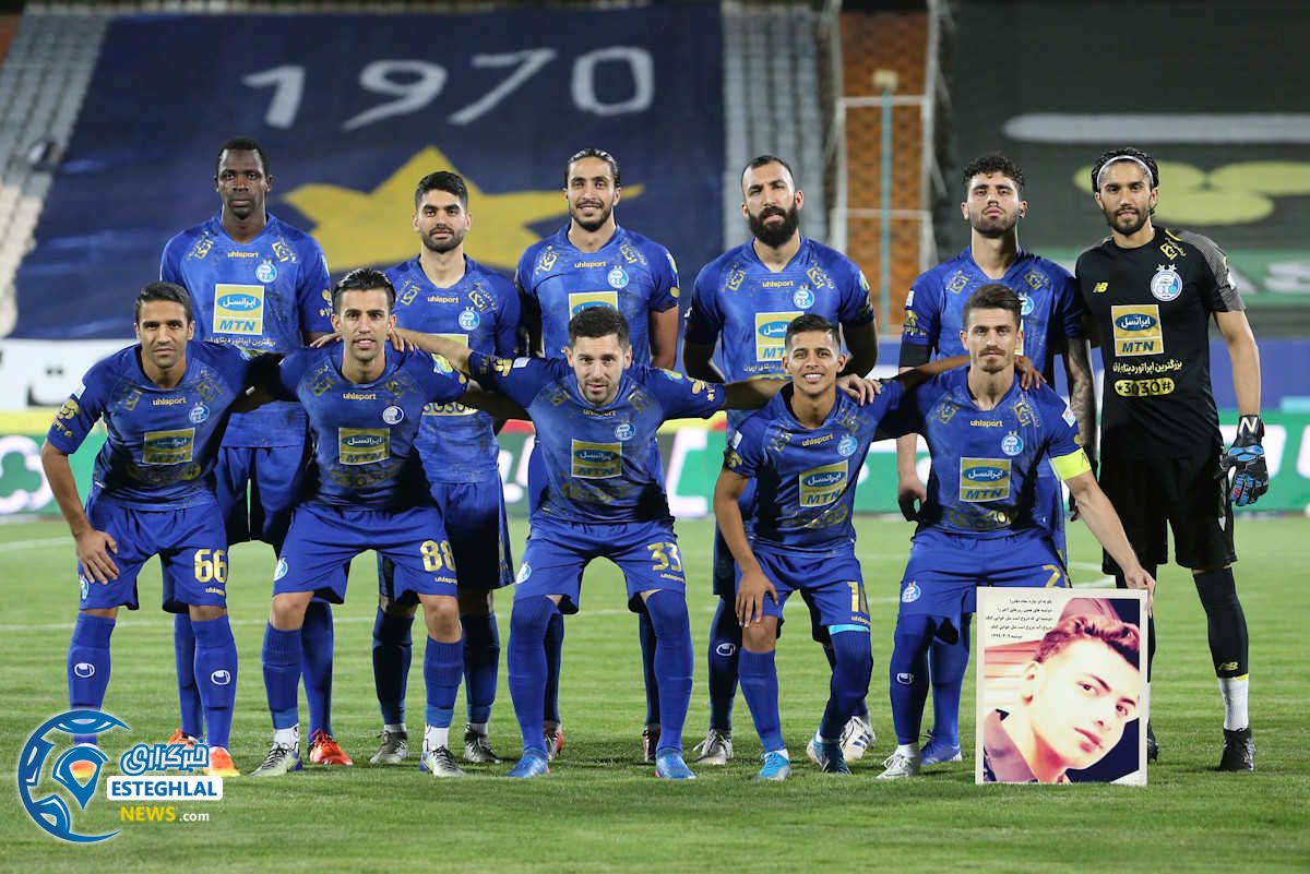 دیدار استقلال و پیکان