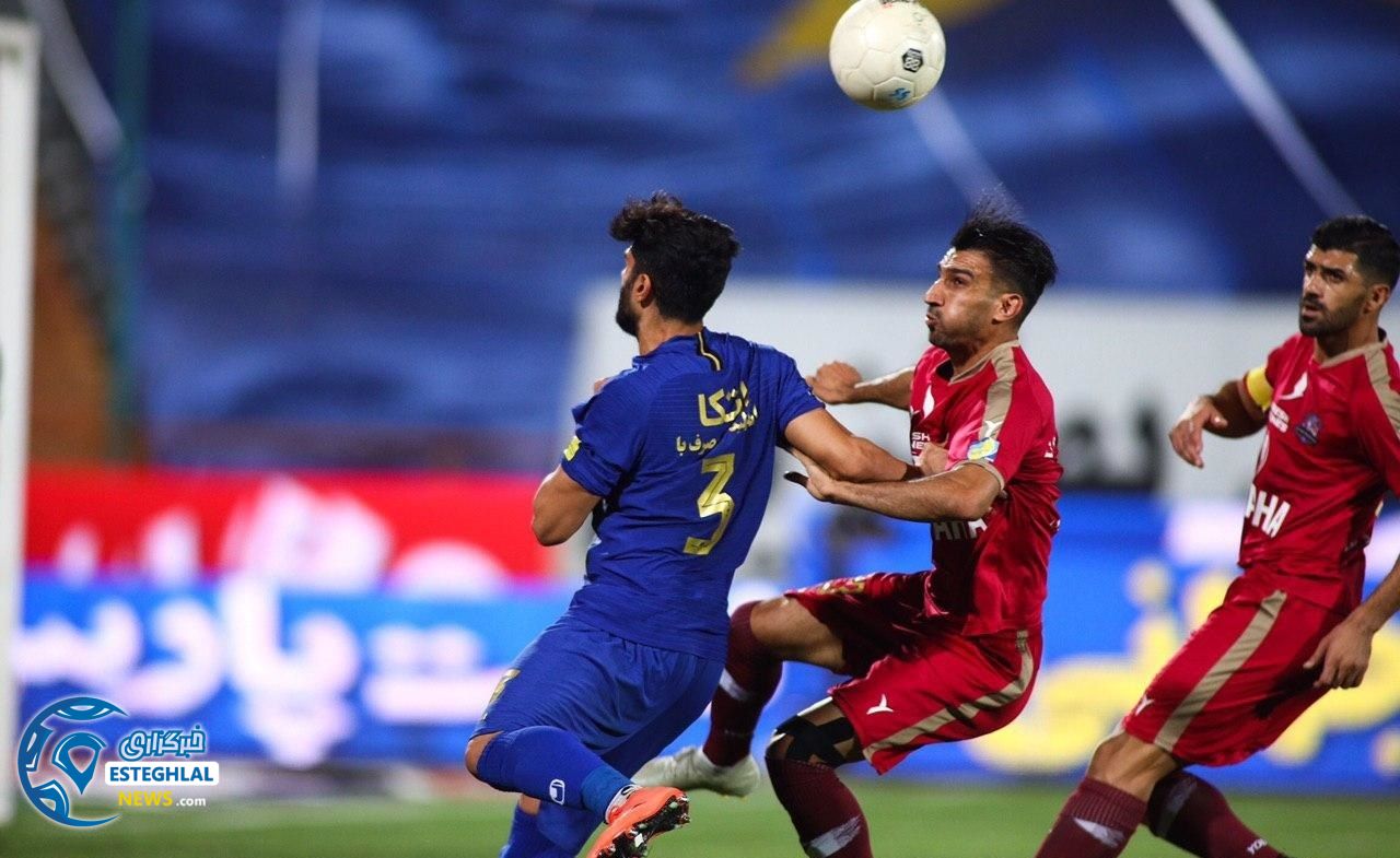 دیدار استقلال و نساجی