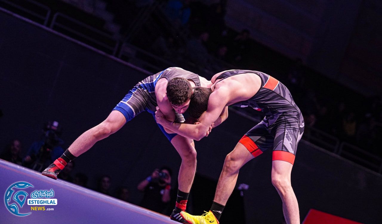 تیم کشتی آزاد و فرنگی استقلال