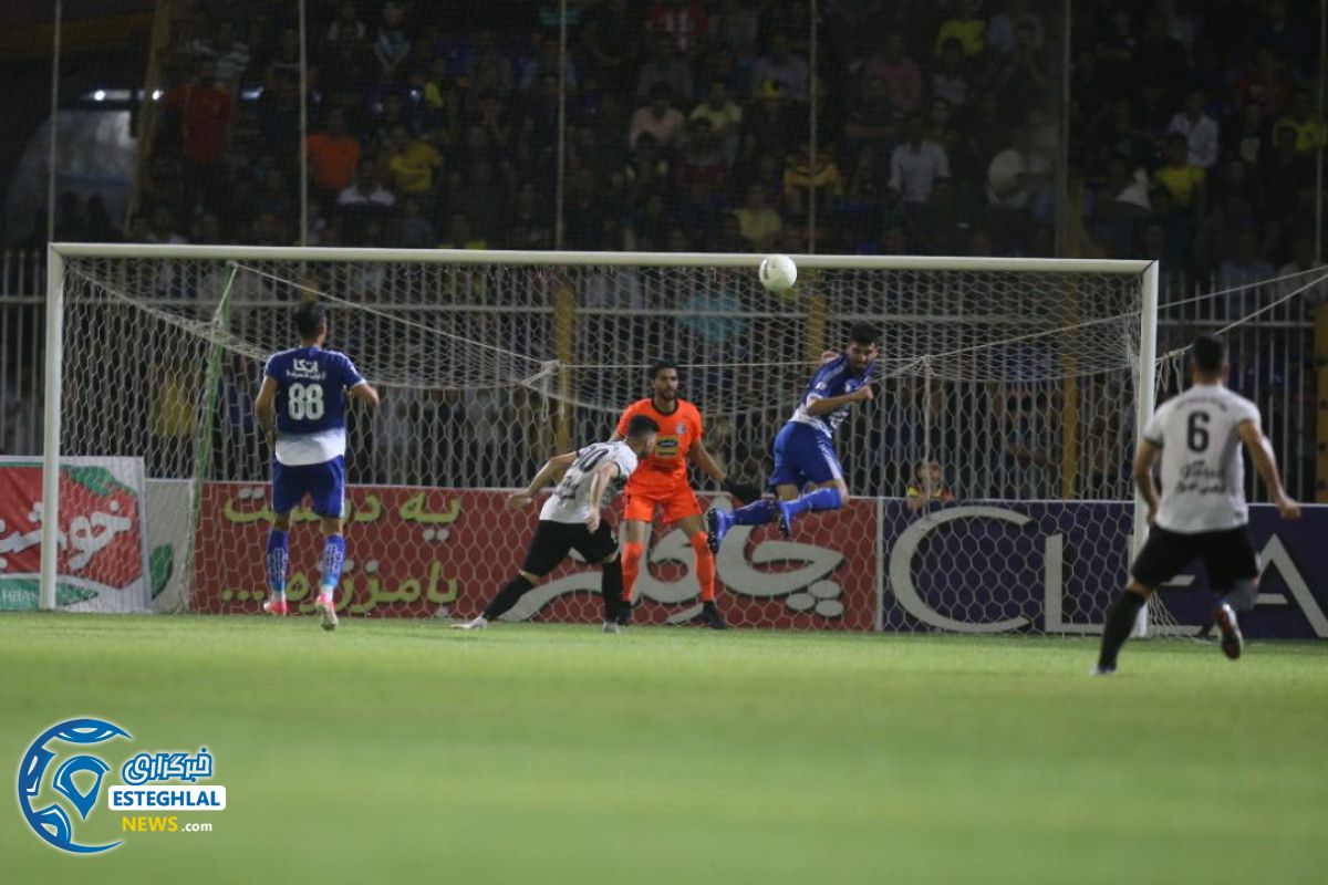 دیدار استقلال و نفت مسجدسلیمان