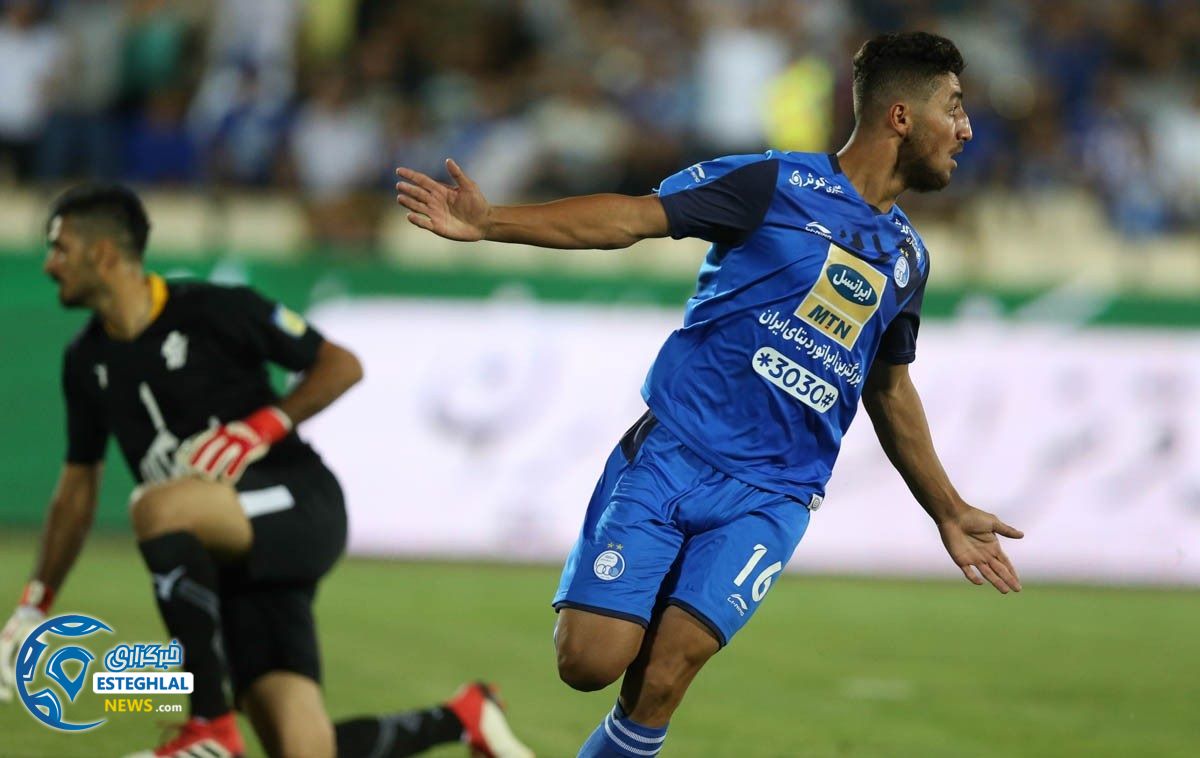 دیدار استقلال و پیکان