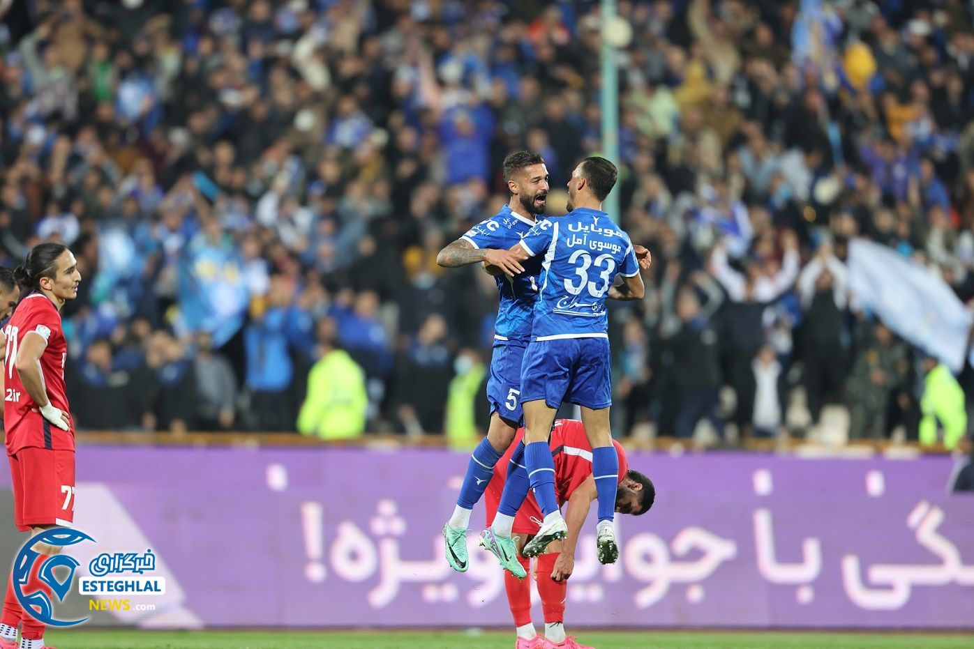 استقلال(تاج) 4-0 نساجی