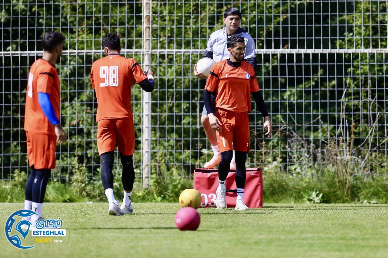 تمرین استقلال