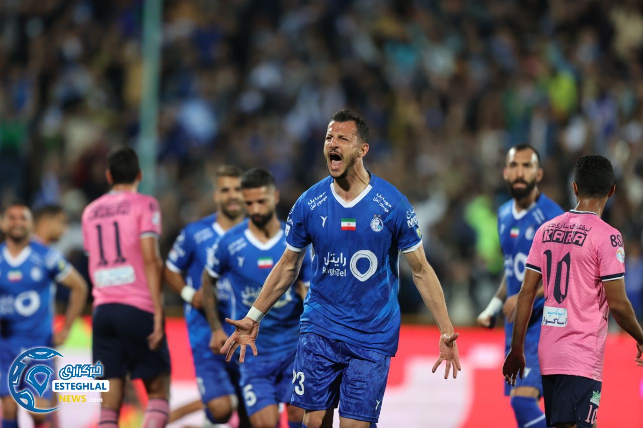 استقلال(تاج) 1-0 آلومینیوم اراک