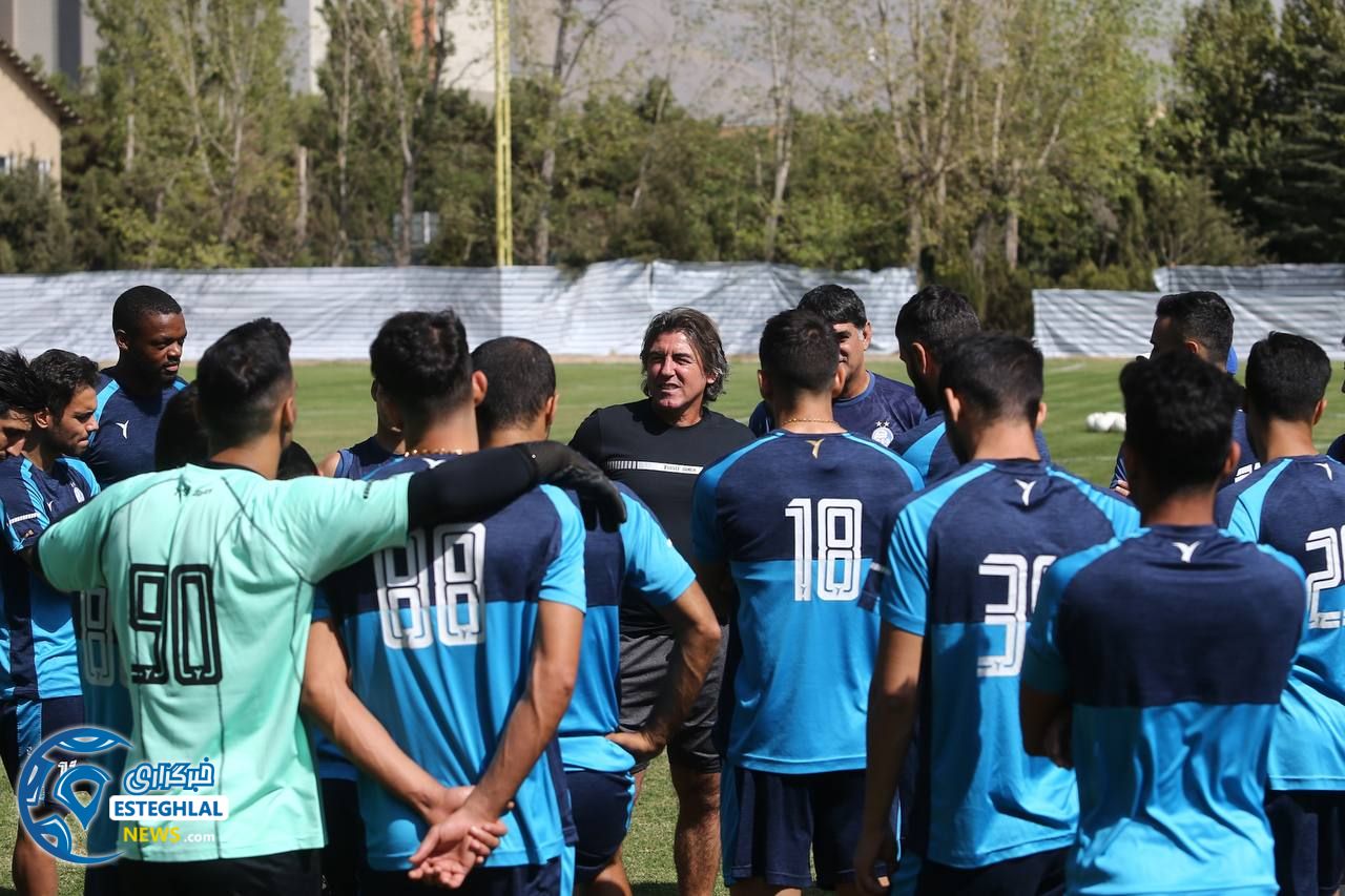 تمرین استقلال