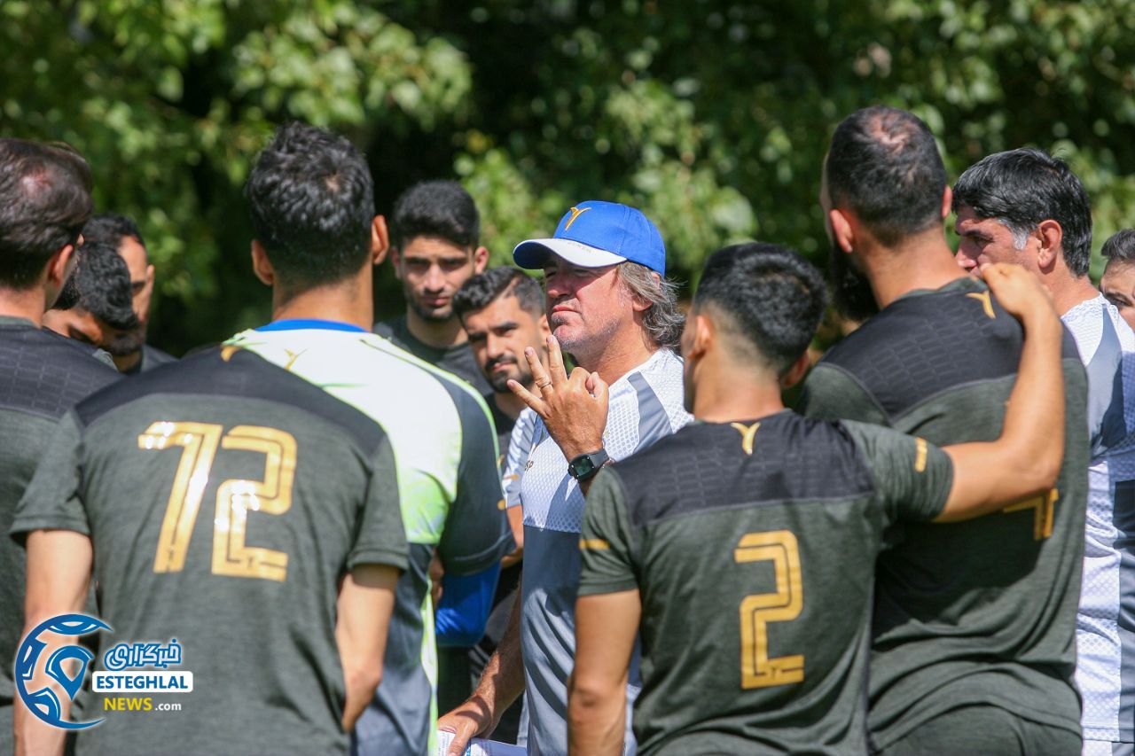 تمرین استقلال