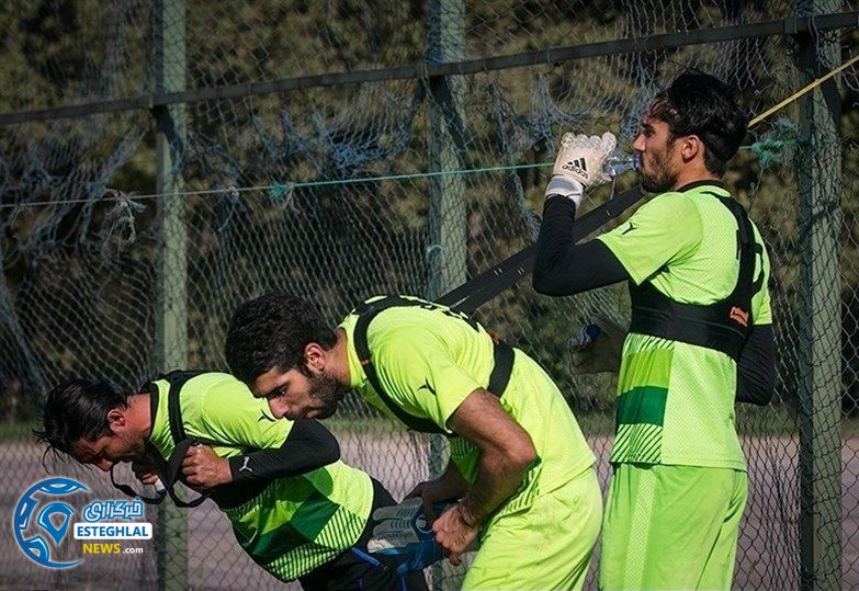 دروازه بان های استقلال