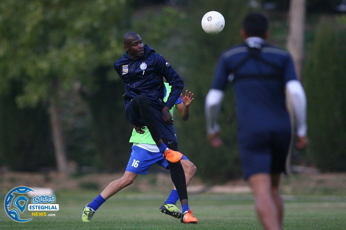 تمرین استقلال