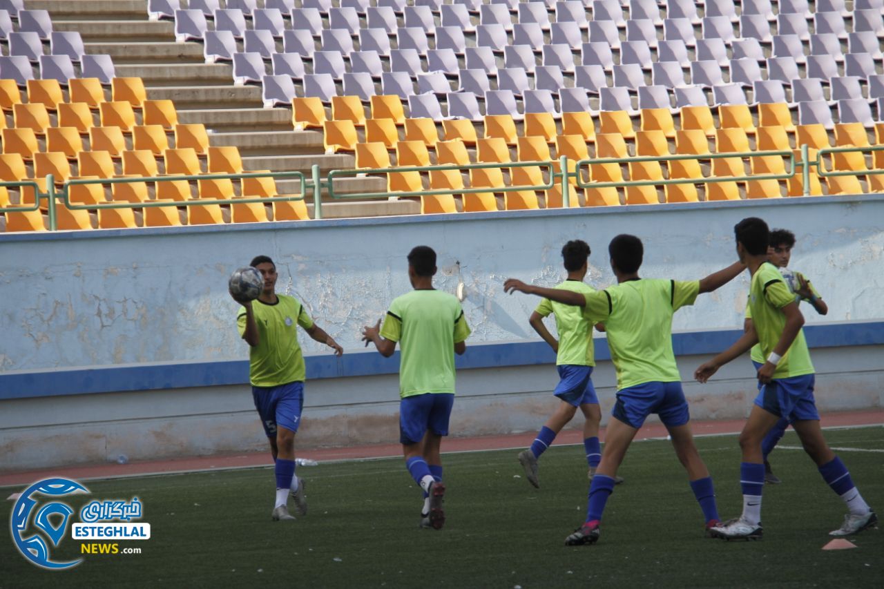 تیم نونهالان استقلال