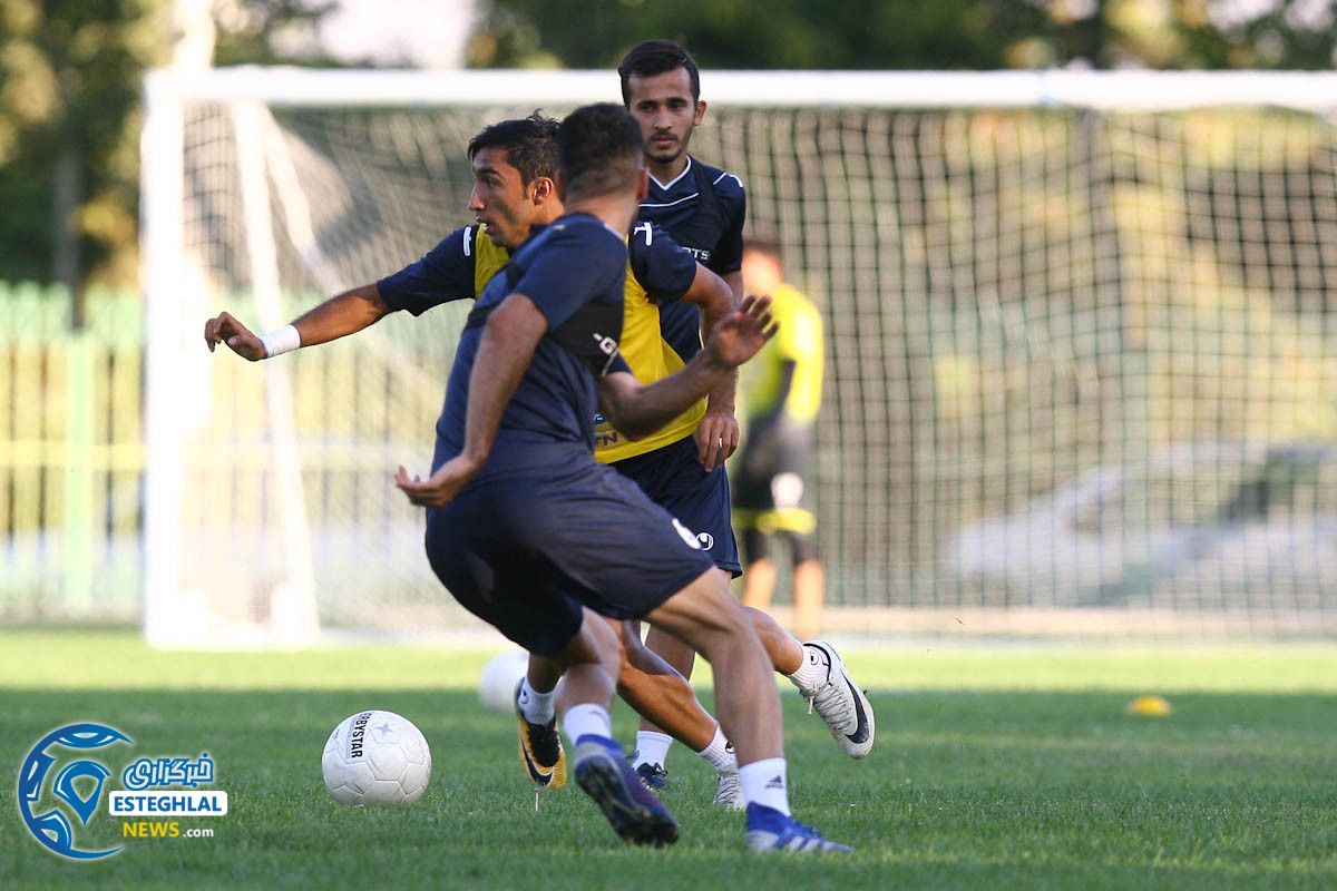 تمرین استقلال