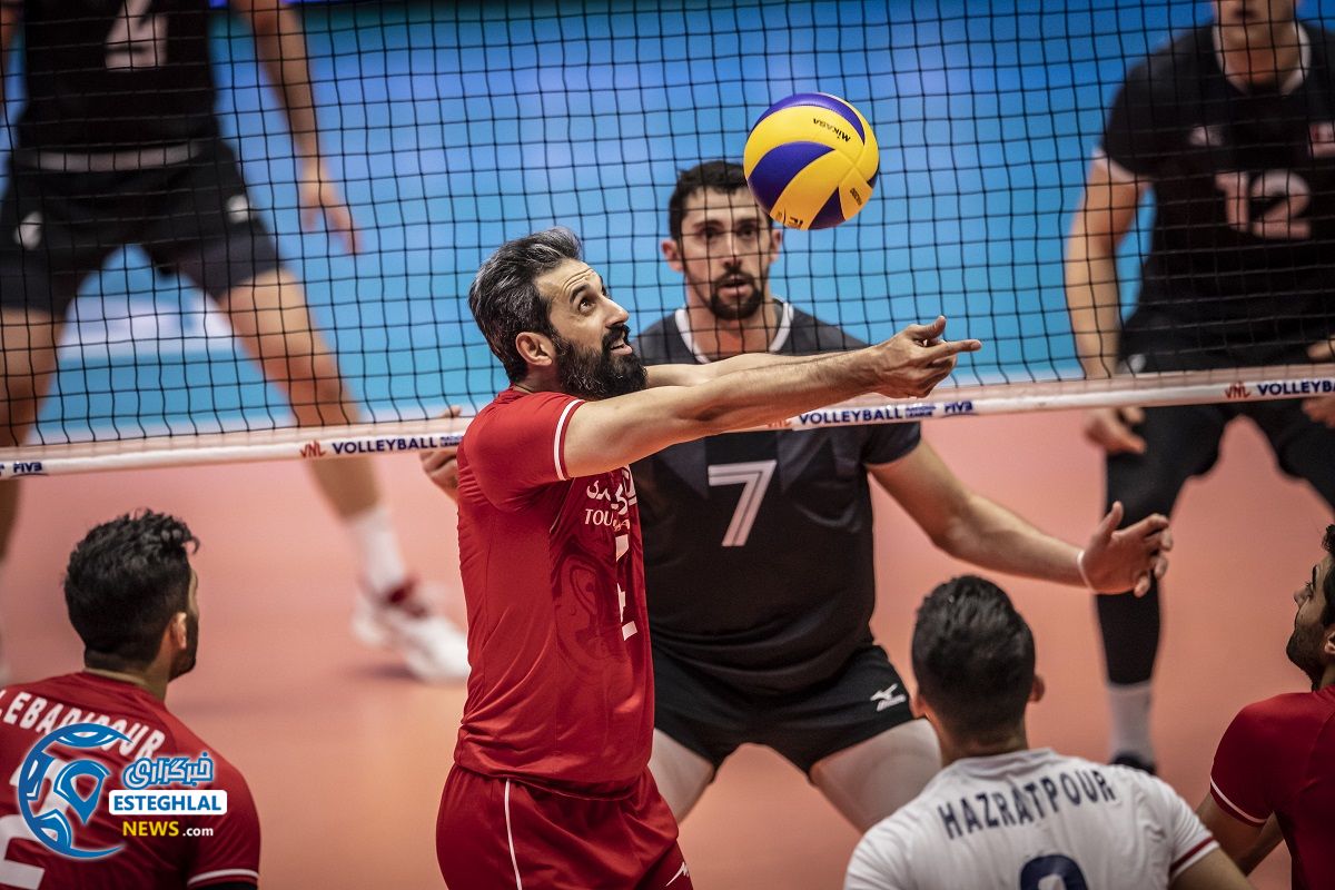 دیدار تیمهای ملی والیبال ایران و کانادا