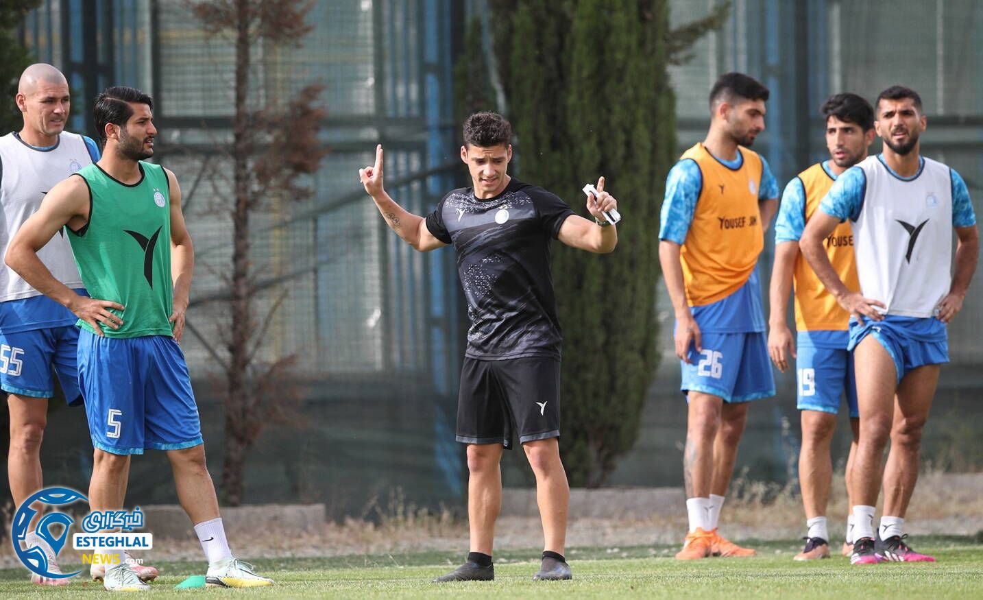 تمرین استقلال