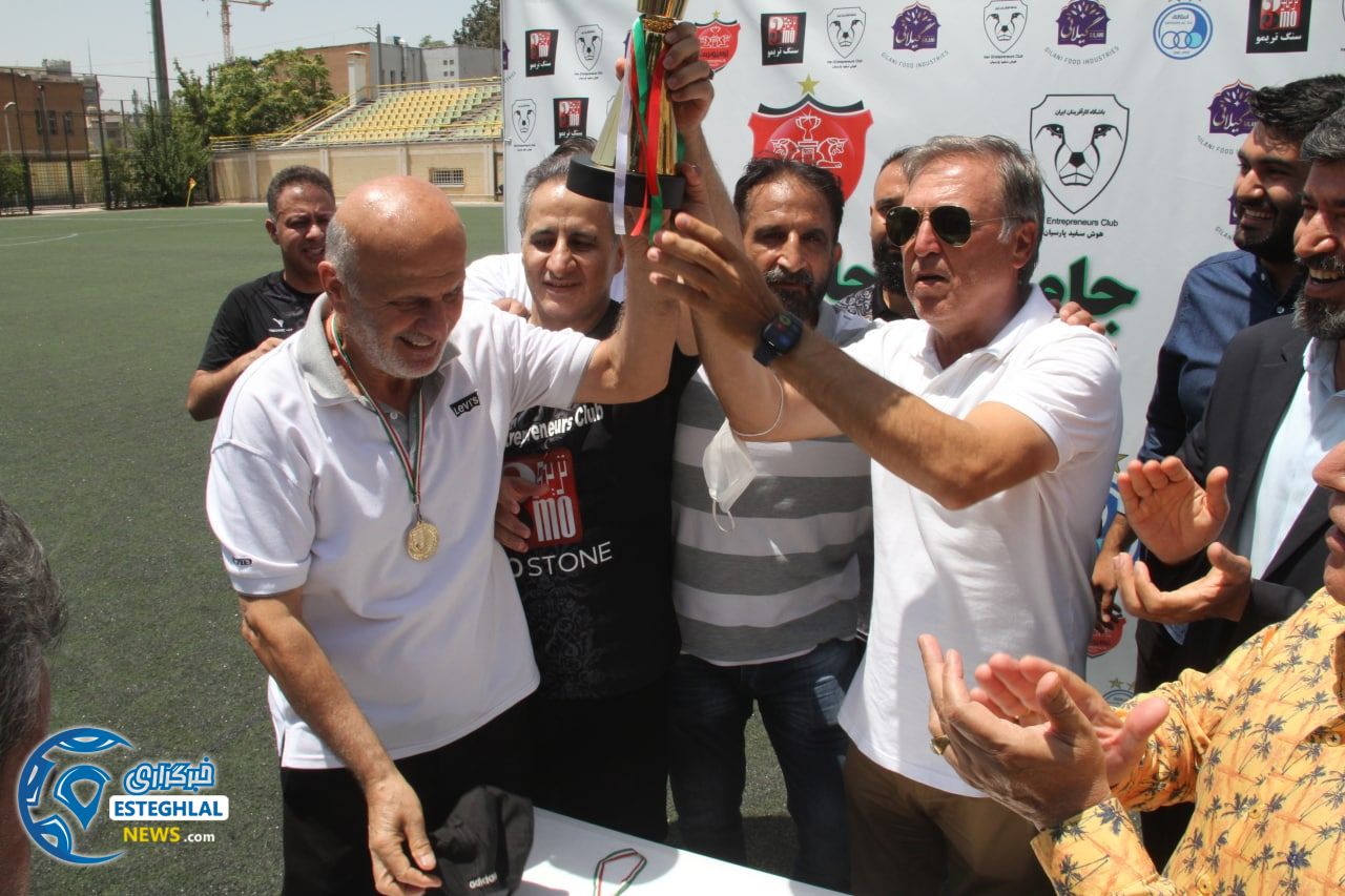 پیشکسوتان استقلال 4-0 پیشکسوتان کارآفرینان