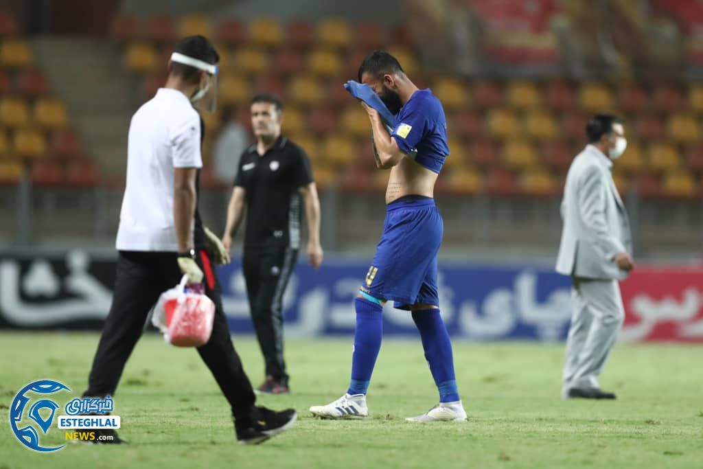 دیدار فولاد خوزستان و استقلال