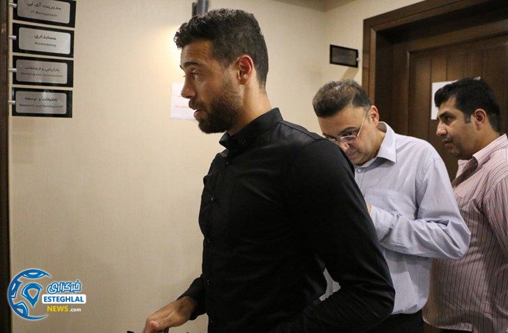 f67501eb e827 4714 8536 5f30175f814e