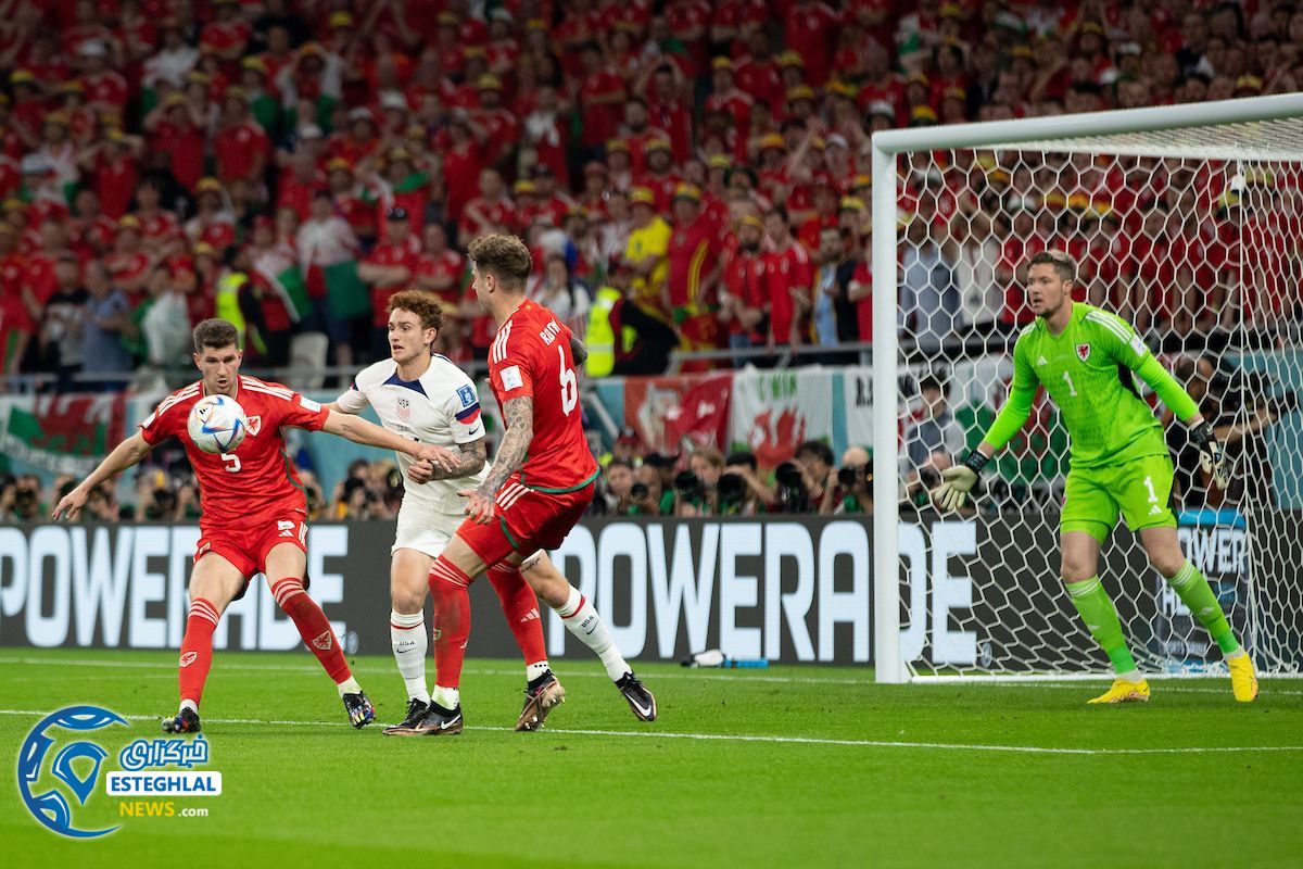 آمریکا 1-1 ولز