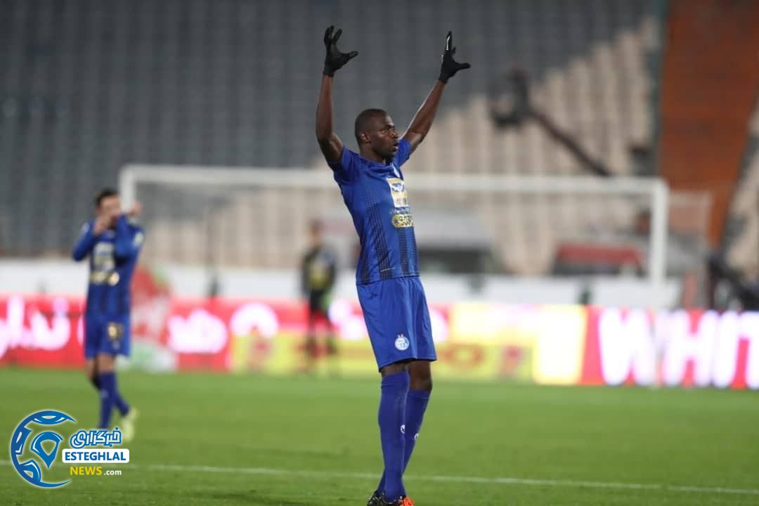 دیدار استقلال و ماشین سازی