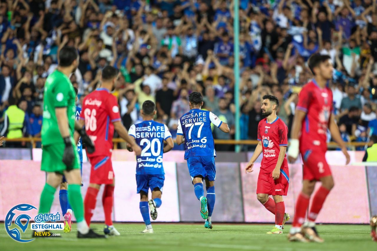 استقلال 4-0 نساجی