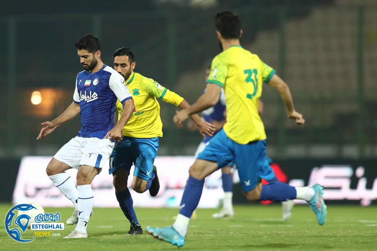 نفت آبادان 0-1 استقلال