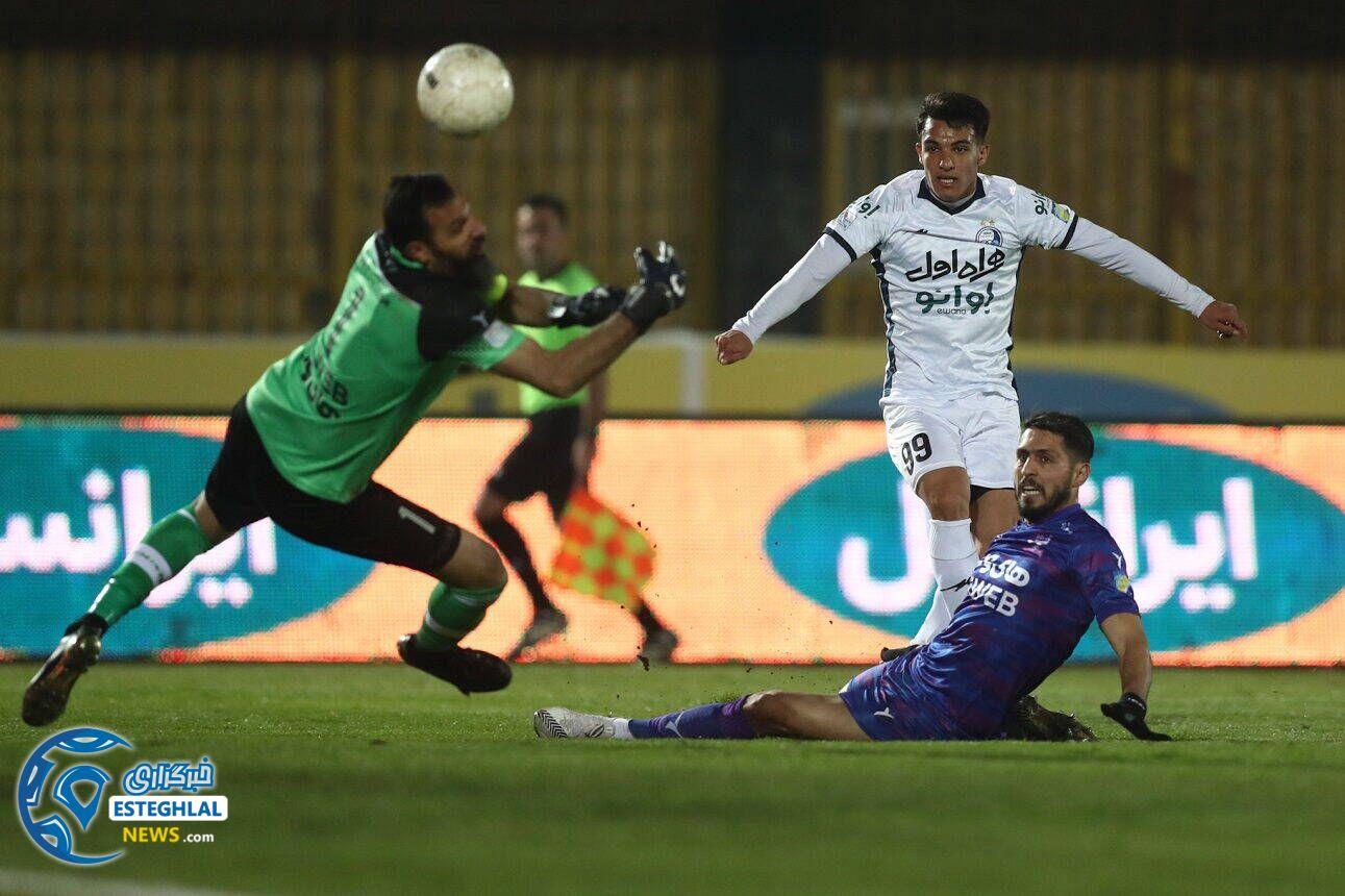 هوادار 1-2 استقلال