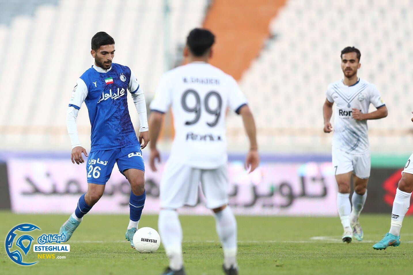 استقلال 2-0 ملوان