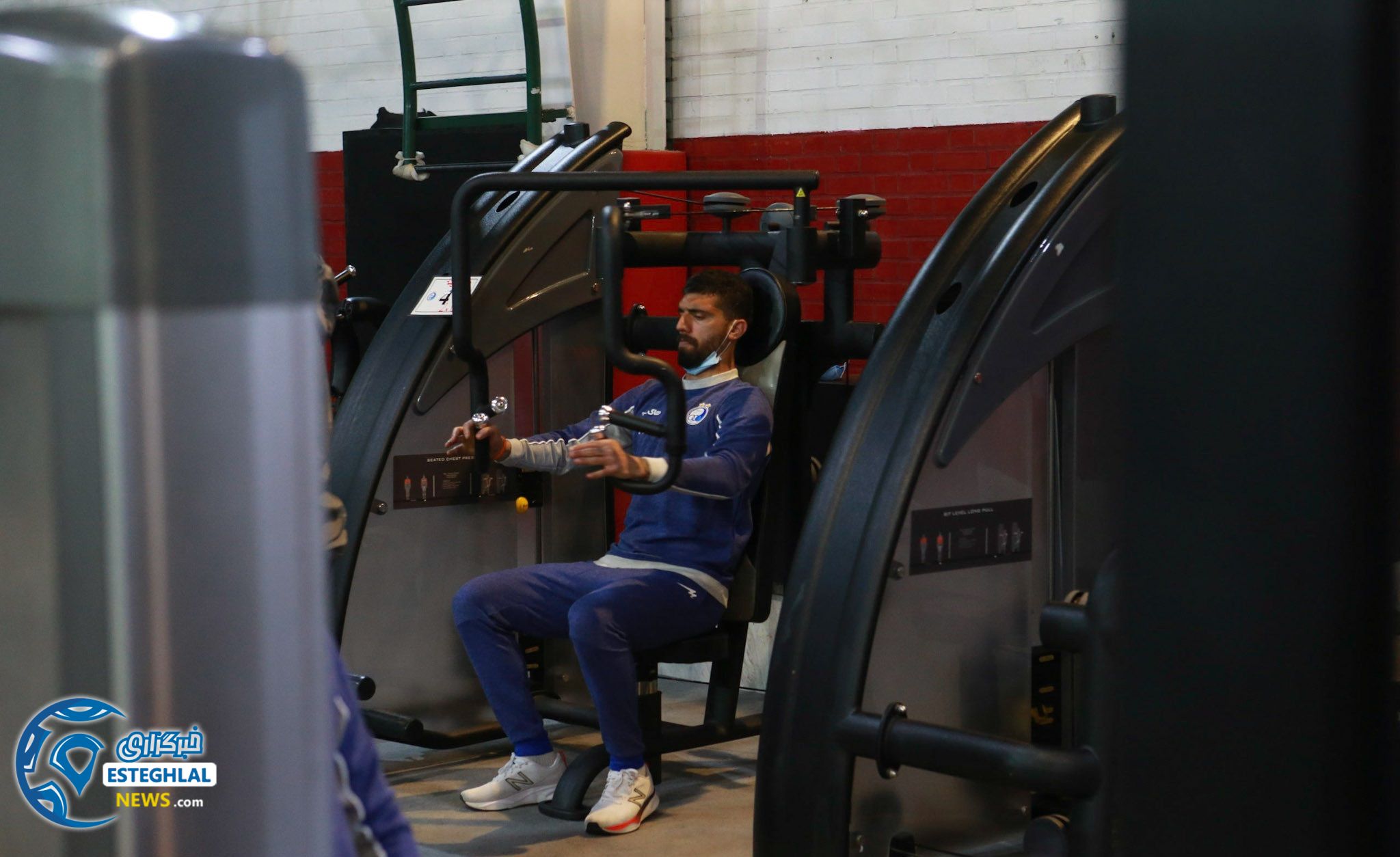 تمرین وزنه استقلال