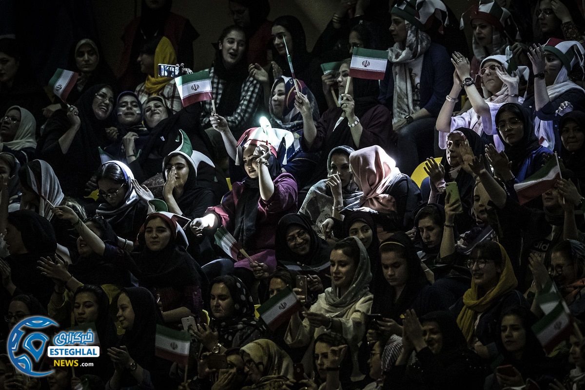 دیدار تیم های ملی والیبال ایران و استرالیا